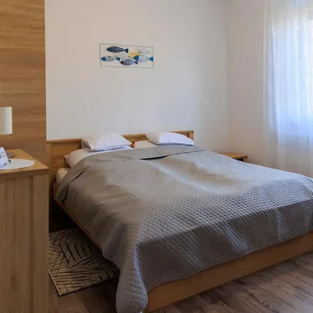 Apartmán Lesi Vendeghaz Hajduboszormeny